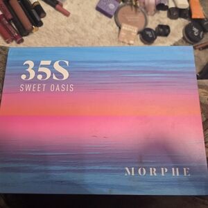 Morphe 35S Sweet Oasis Palette
